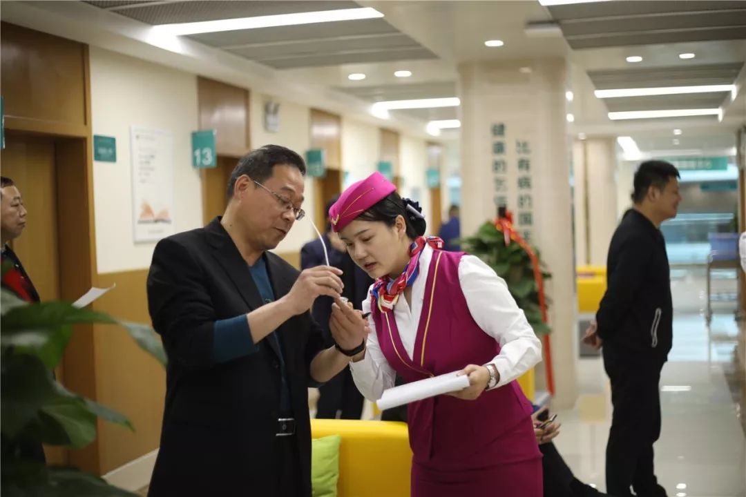 河源24小时套医保卡(北京医保卡使用指南)